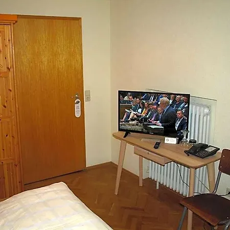 Hotel Arnold 3*