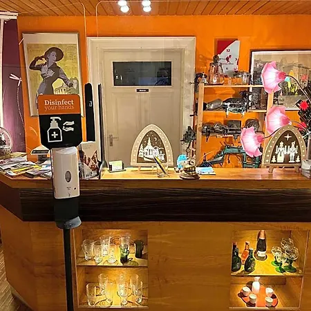 Arnold Hotel 3*